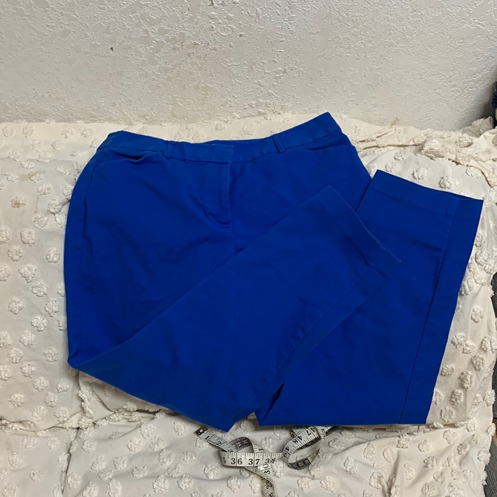 Liz Claiborne Career Emma Classic Electric Blue Crop Pants